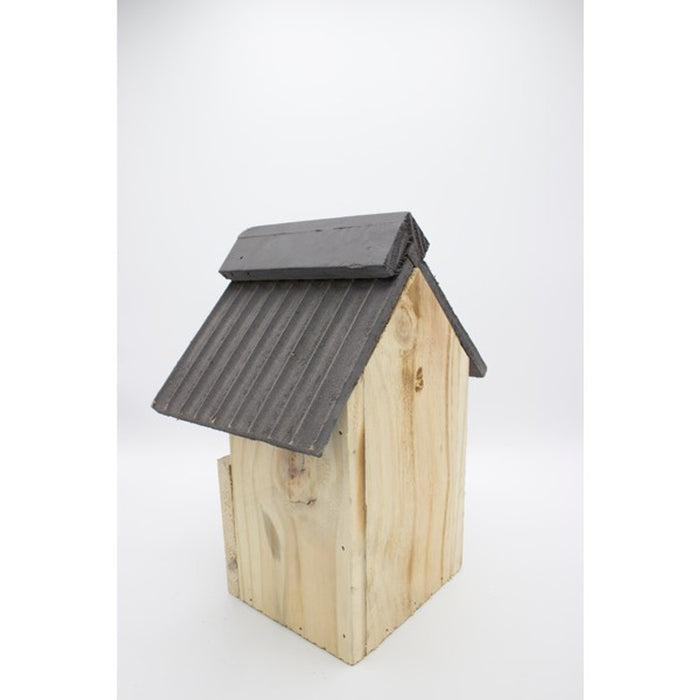 Deluxe Wooden Country Nest Box